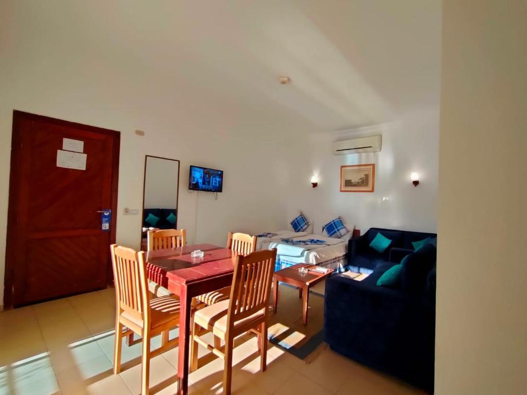 Posezení v ubytování 4S Hotel Dahab