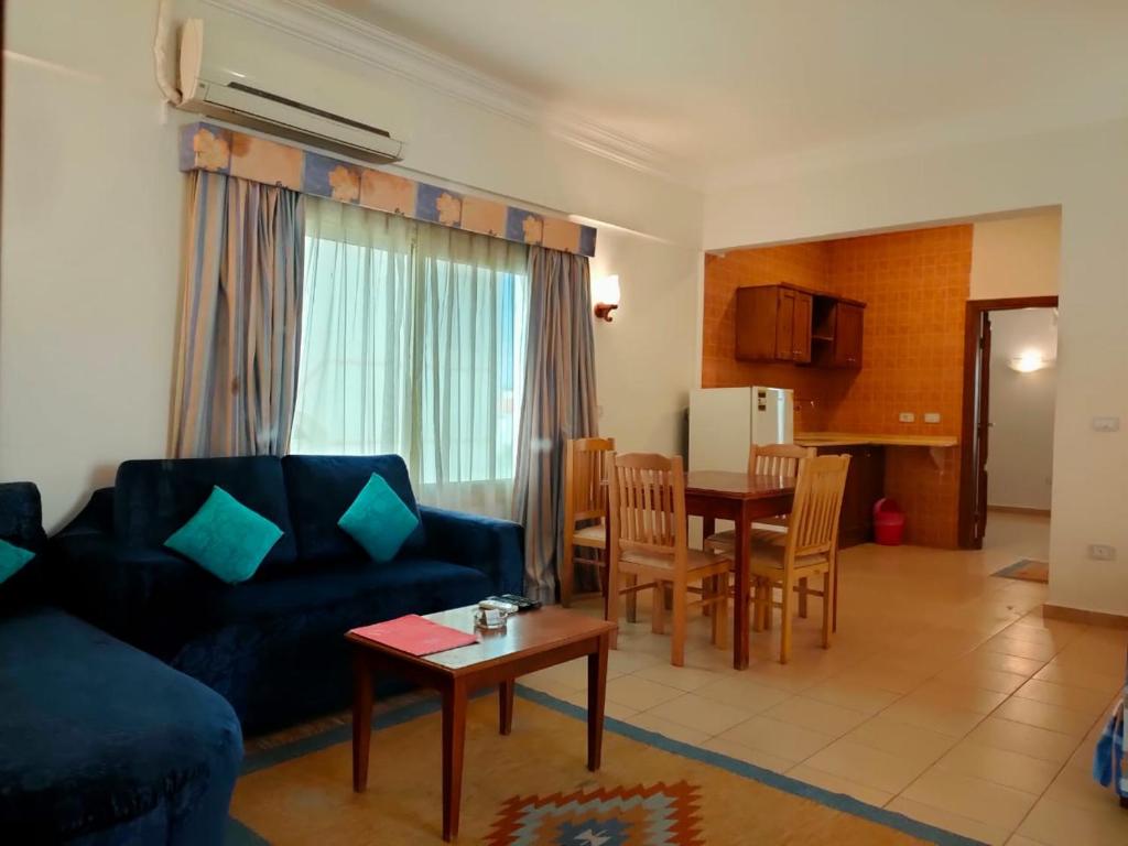 Kuchyň nebo kuchyňský kout v ubytování 4S Hotel Dahab