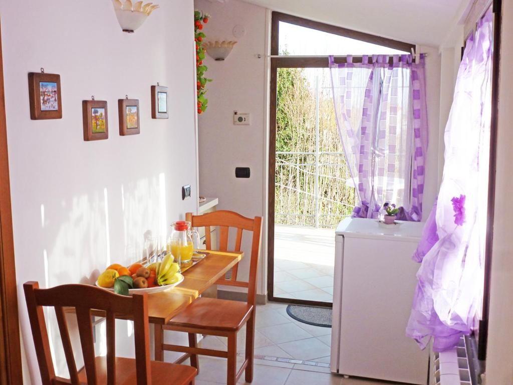 Holidays Costanza - 2