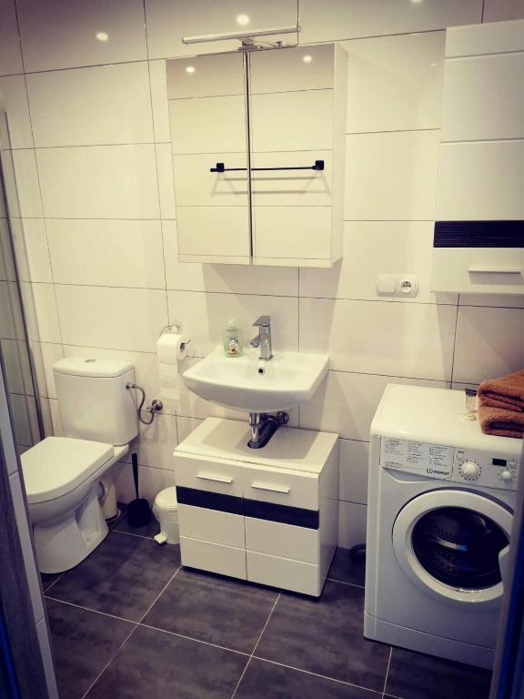 Kúpeľňa v ubytovaní Cztery Kąty Apartament Wągrowiec