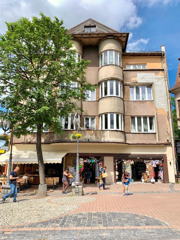 Budova, v ktorej sa apartmán nachádza