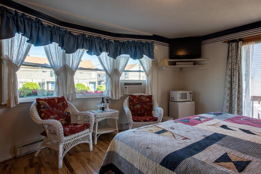 A Cape Cod Ocean Manor Inn photo