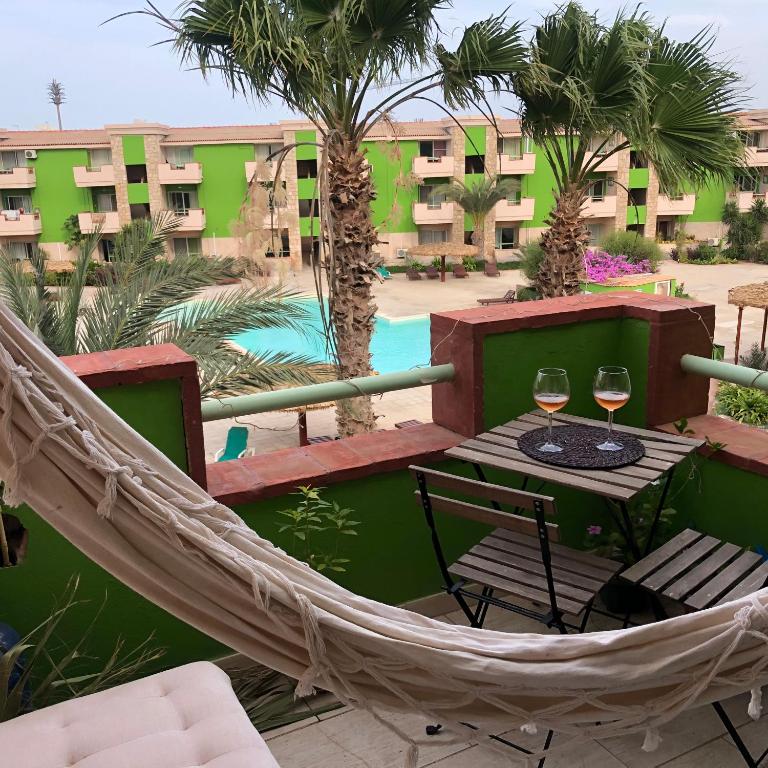 More then a beautiful apart The real Morabeza Capeverdean hospitality内部或周边的泳池