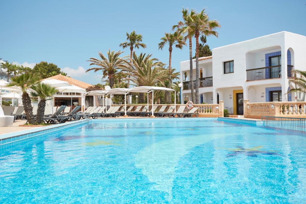 Insotel Hotel Formentera Playa, Playa Migjorn – Updated 2023 ...