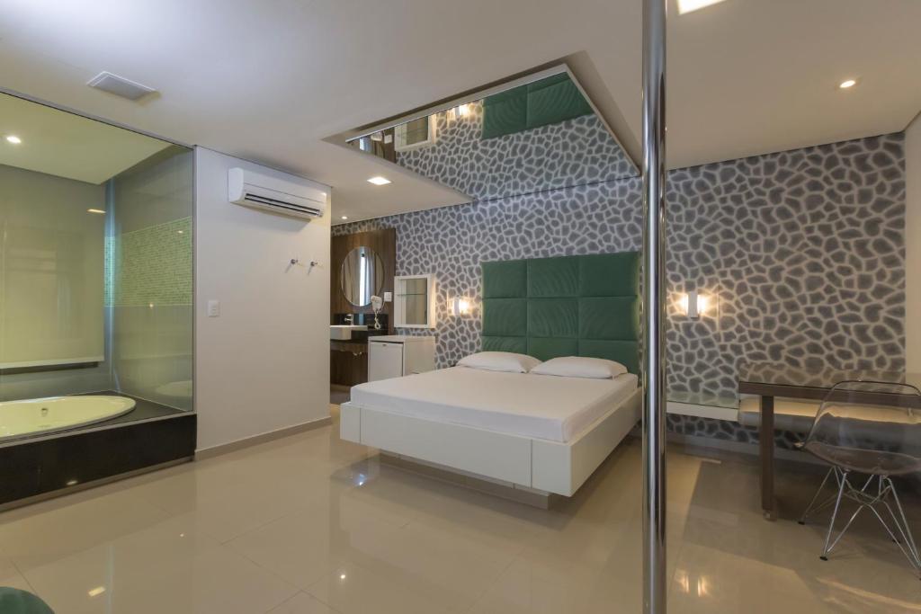  Poeme Motel