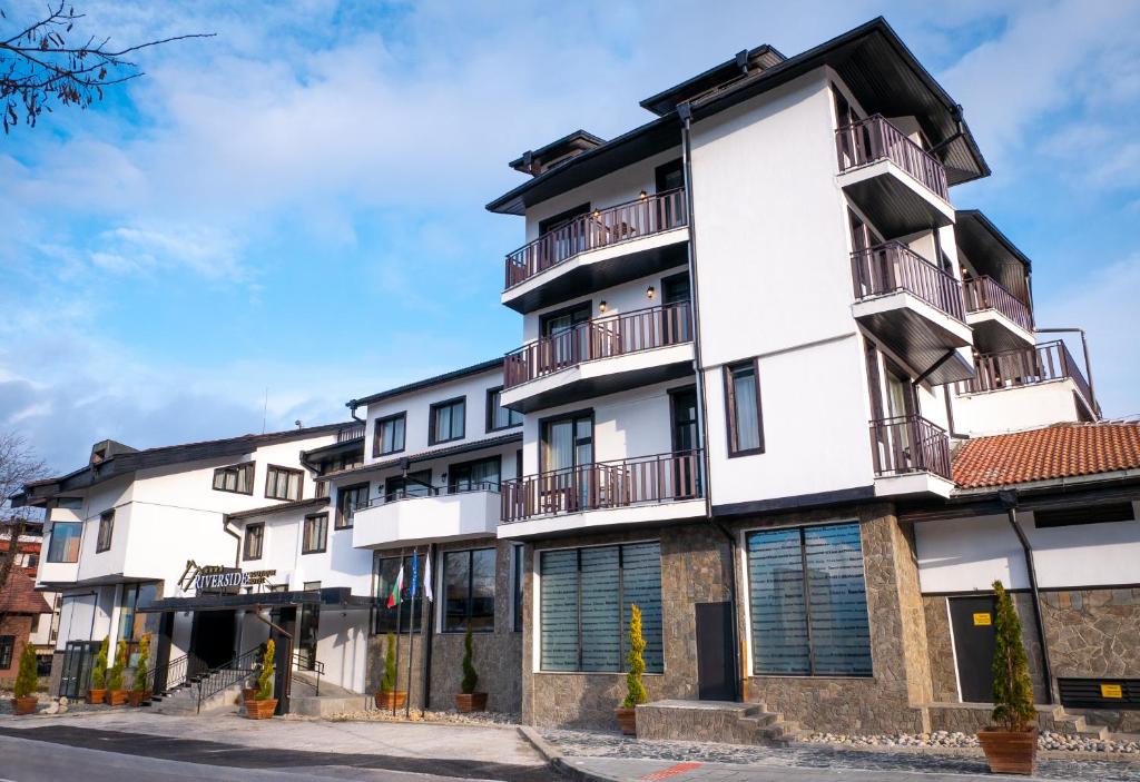 Photo de la galerie de l'établissement Riverside Boutique Hotel, à Bansko