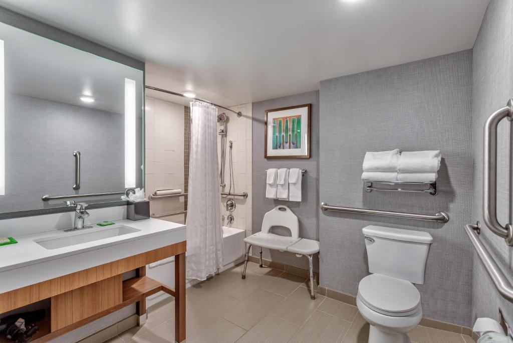 Hyatt Place Minneapolis/Downtown photo