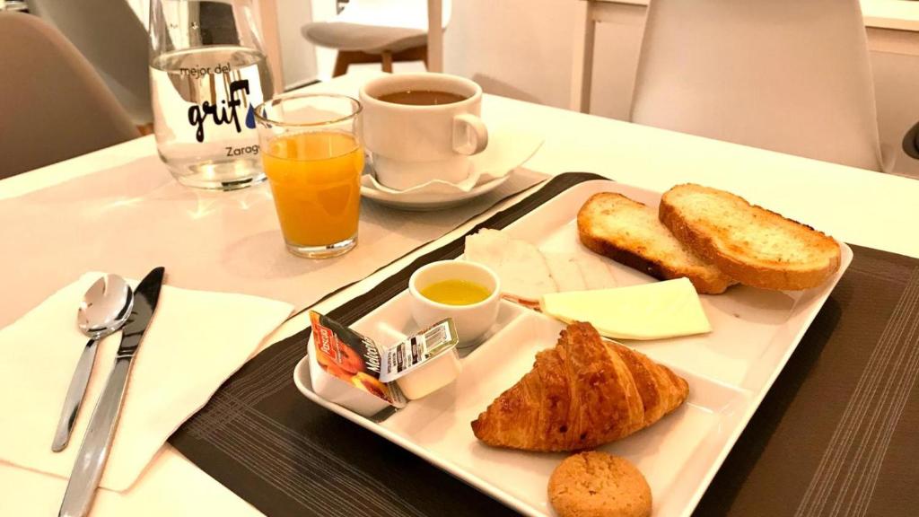 Hotel Rio Arga - Resim 4