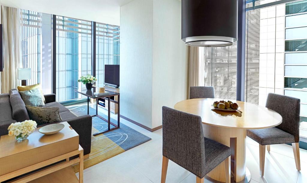 Oakwood Premier Tokyo - Superior One-Bedroom Suite