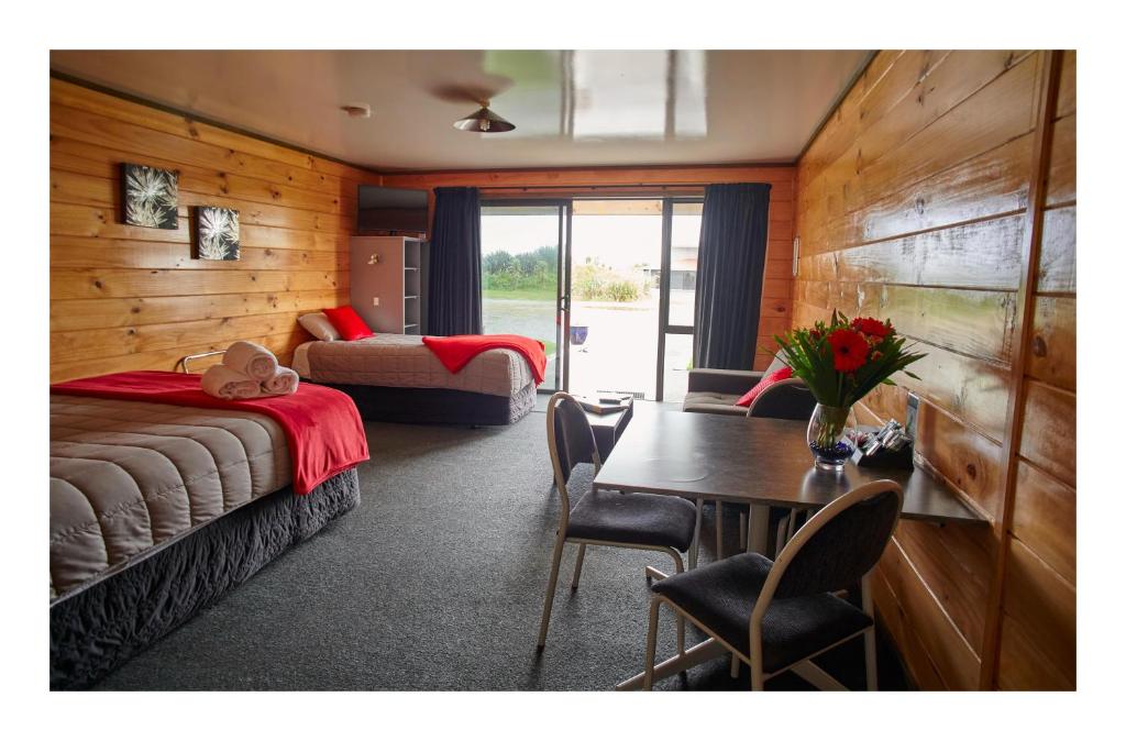 Greymouth Seaside TOP 10 Holiday Park - Resim 43