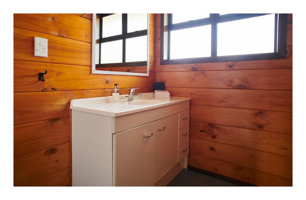 Greymouth Seaside TOP 10 Holiday Park - Resim 3