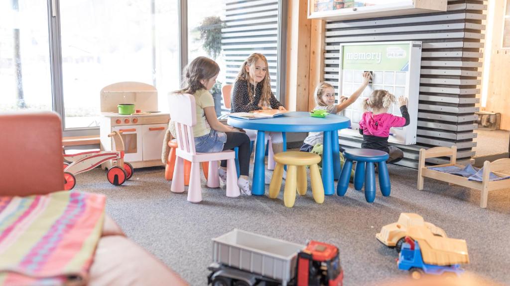 Děti v ubytování JUFA Hotel Montafon