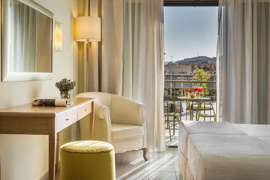 Ionian Plaza Hotel & Spa - 7