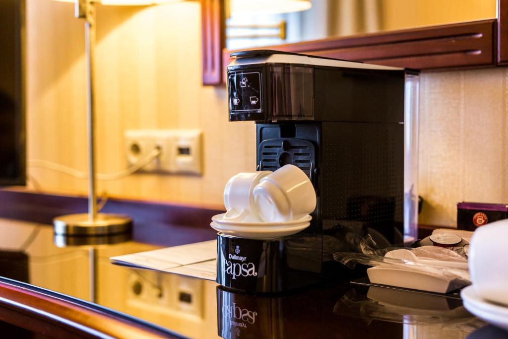 Ramada Hotel & Suites by Wyndham Bucharest North - Resim 32