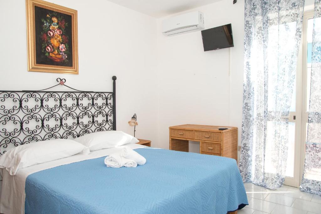 Hotel Punto Azzurro, Ischia – 2023 legfrissebb árai