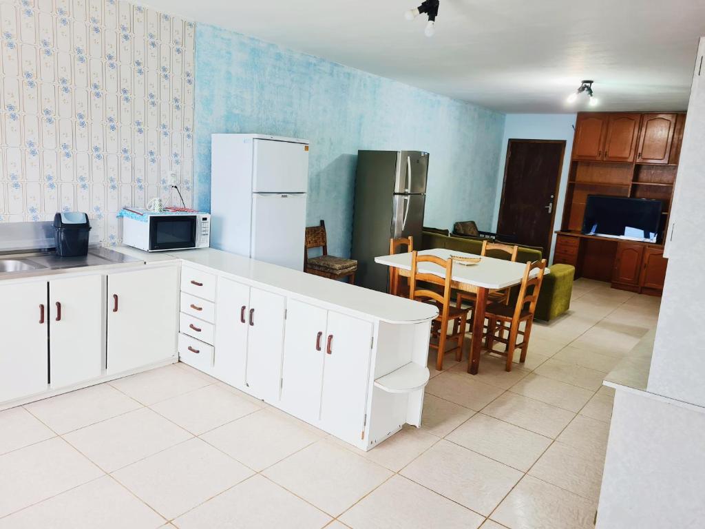  Apartamentos na Praia da Sepultura