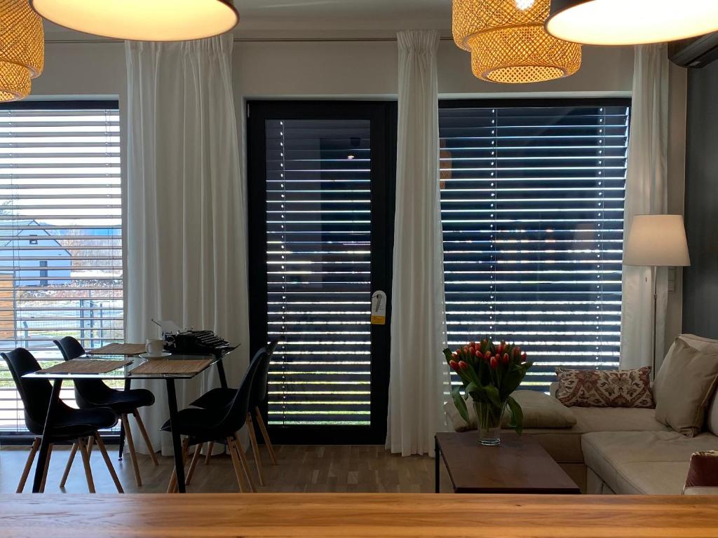 Posedenie v ubytovaní Apartament Krzysztofa Bochusa
