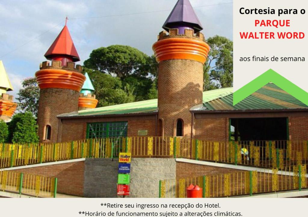  Dan Inn Poços de Caldas com Cortesia de 01 dia no Parque Walter World