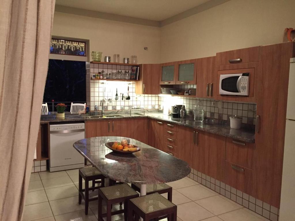  Casa aconchegante a 150 metros do centro histórico de Paraty!