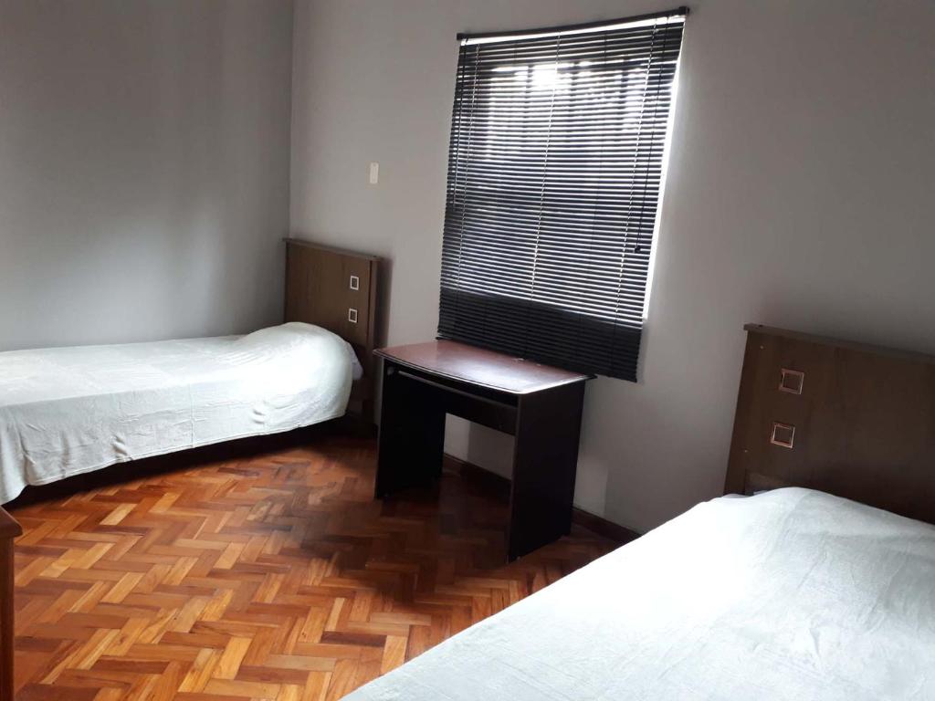  CASA AC FUTEBOL PISCINA SAUNA CHURR E PIZZA LENHA