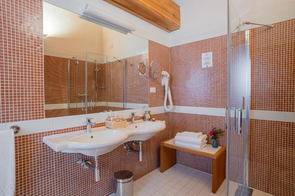 Koupelna v ubytování Palazzo Lodron Bertelli. Dimora Storica & Spa