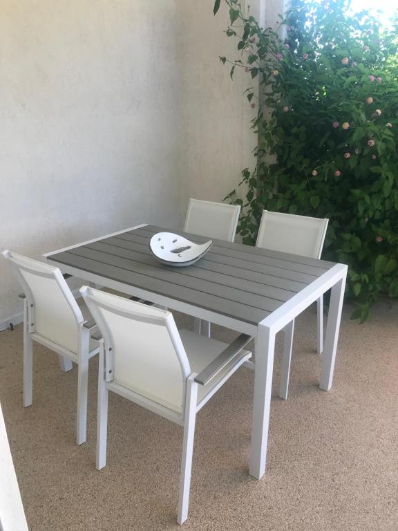 Fotografie z fotogalerie ubytování Elisa Seaside Luxury Suite v destinaci Loutraki