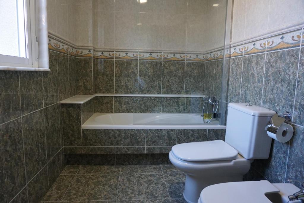 Koupelna v ubytování Casa El Rincón de Alberto con Piscina CLIMATIZADA y Calefacción