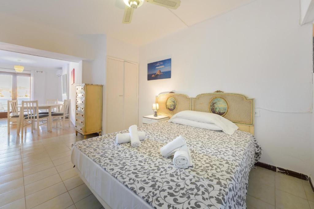 Apart Estudio con vistas al mar, Es Cana – Bijgewerkte ...