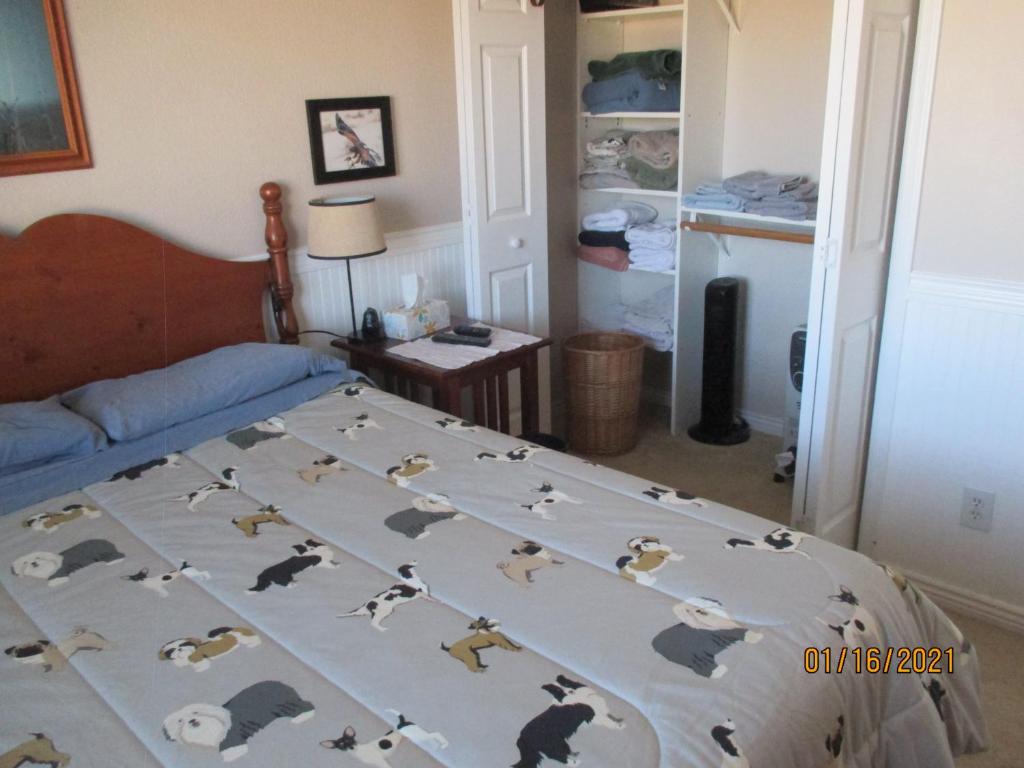 Peaks Wildernest House Bed and Breakfast - Vaccinations Required - Chambre Double Économique