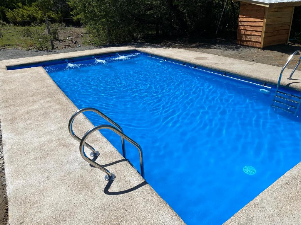 Piscina di Cabañas Alto Cordillera o nelle vicinanze