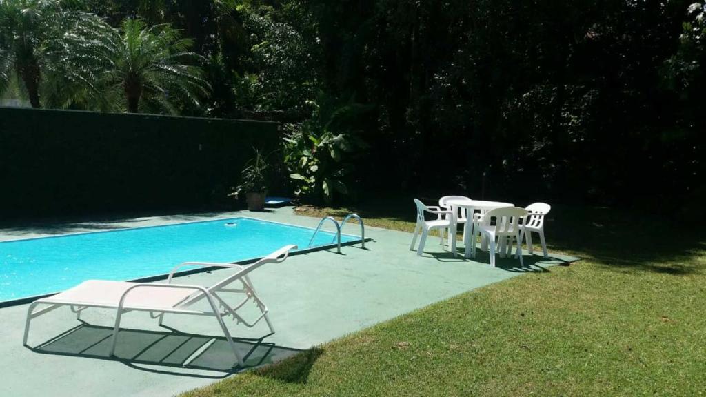  Casa Inteira com Piscina na Riviera - SP