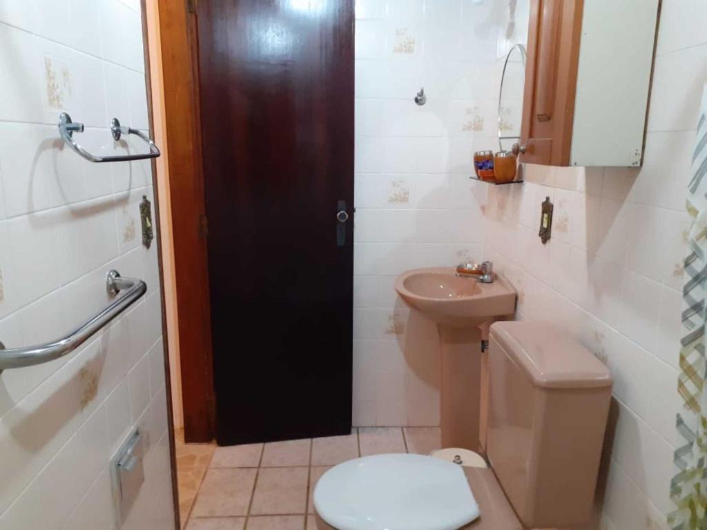  Casa Inteira com Piscina na Riviera - SP