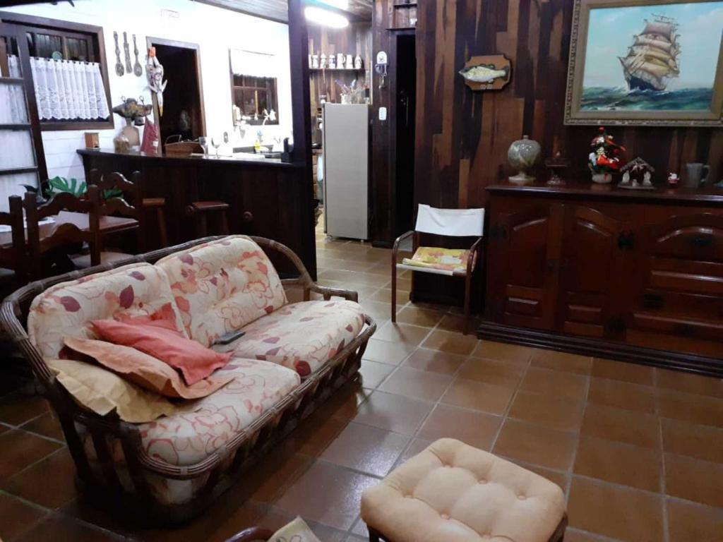  Casa Inteira com Piscina na Riviera - SP