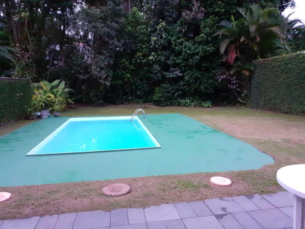  Casa Inteira com Piscina na Riviera - SP