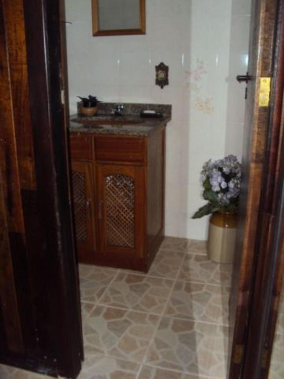  Casa Inteira com Piscina na Riviera - SP