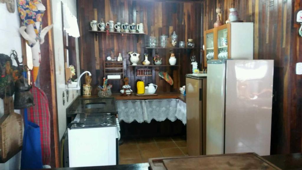  Casa Inteira com Piscina na Riviera - SP
