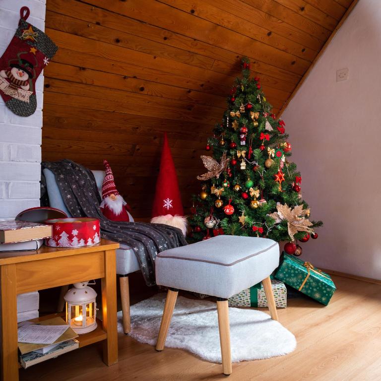 Een zitgedeelte bij Ladybird Lodge