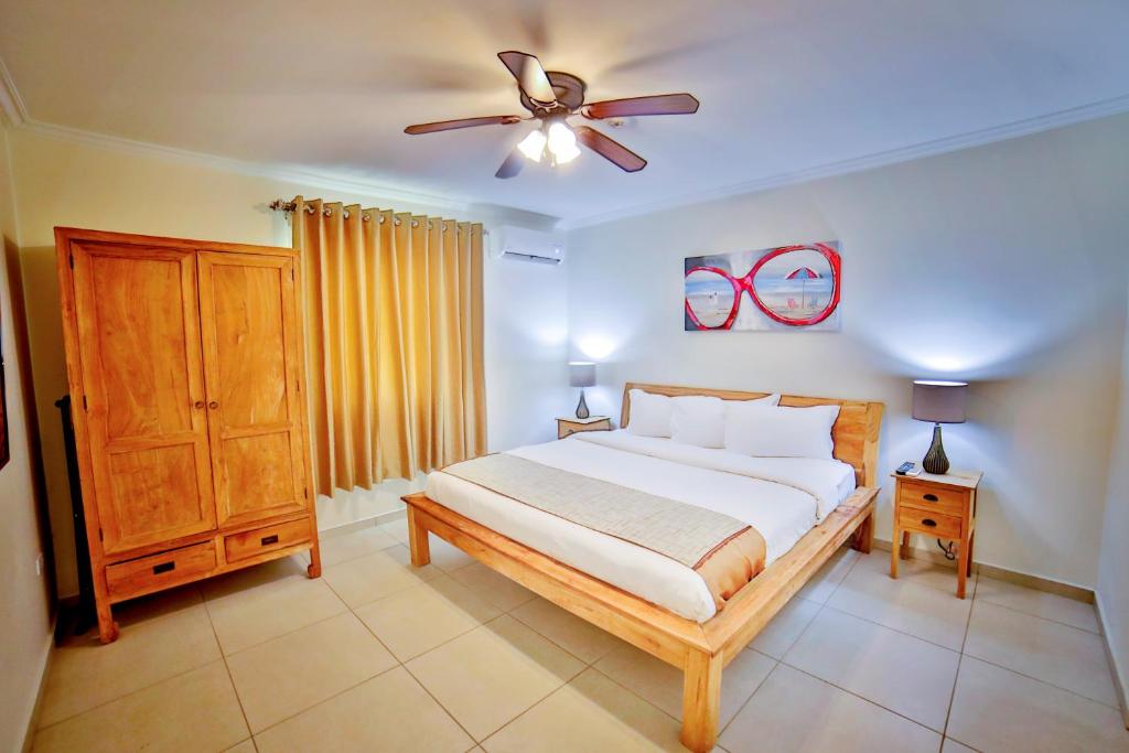 Letto o letti in una camera di Pearl Aruba Condos