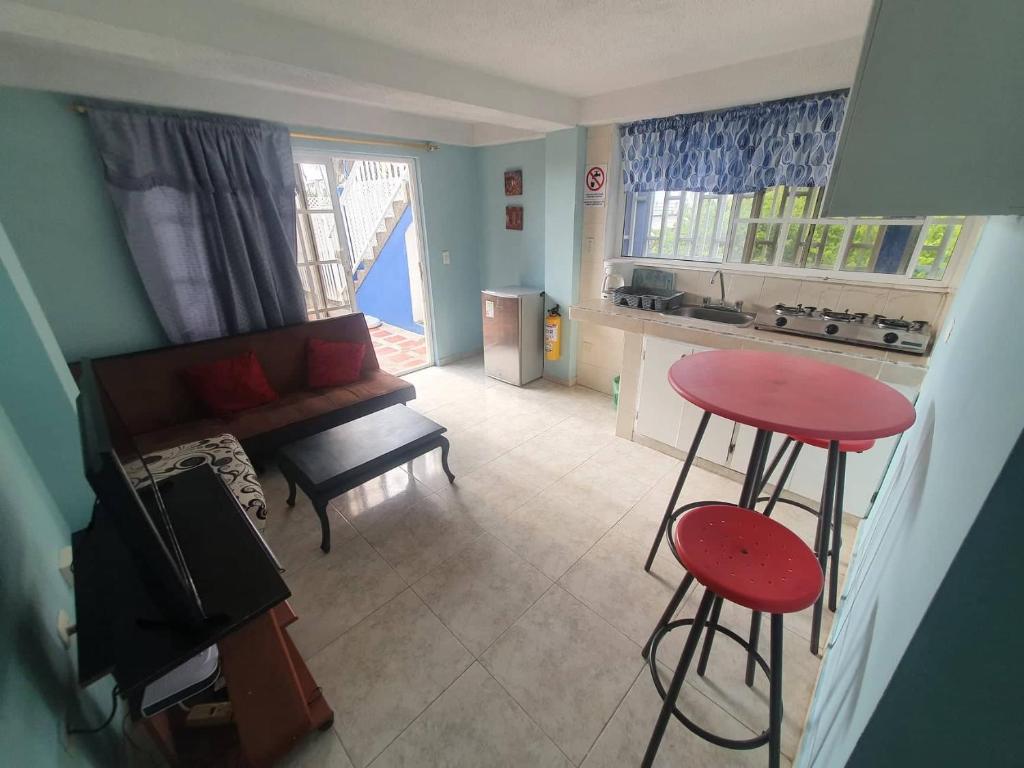 Kuchyň nebo kuchyňský kout v ubytování Apartamentos Sound Bay Beach