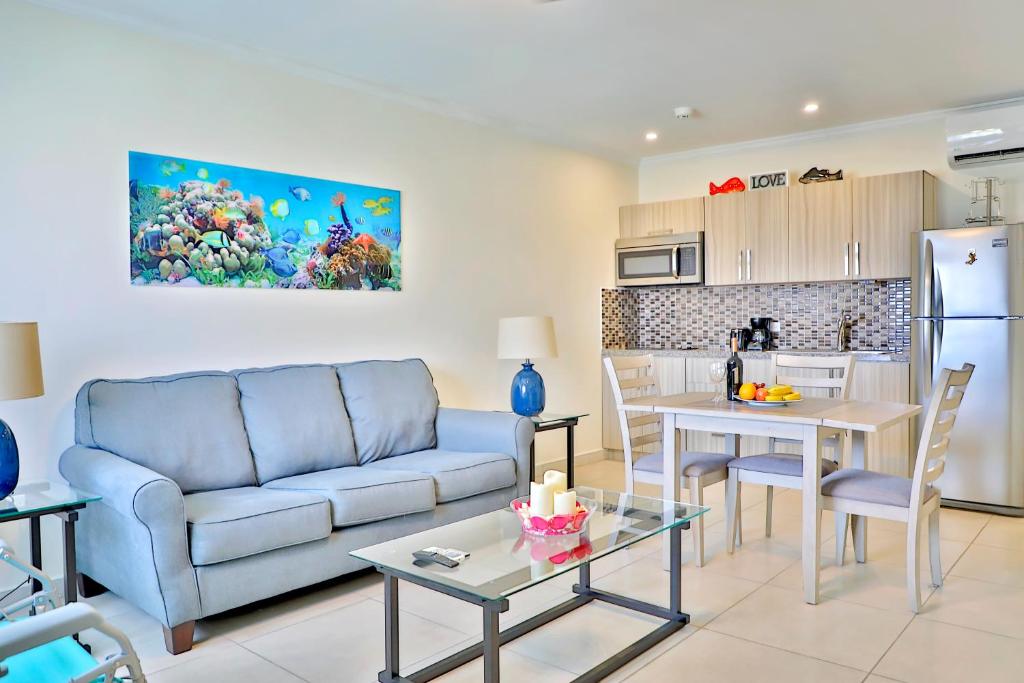 Cucina o angolo cottura di Pearl Aruba Condos