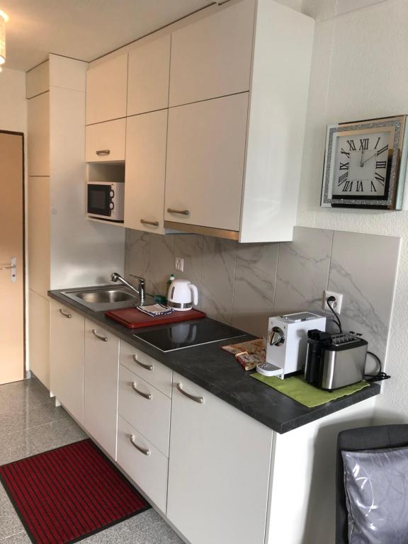 Apartment by Mario - Resim 12