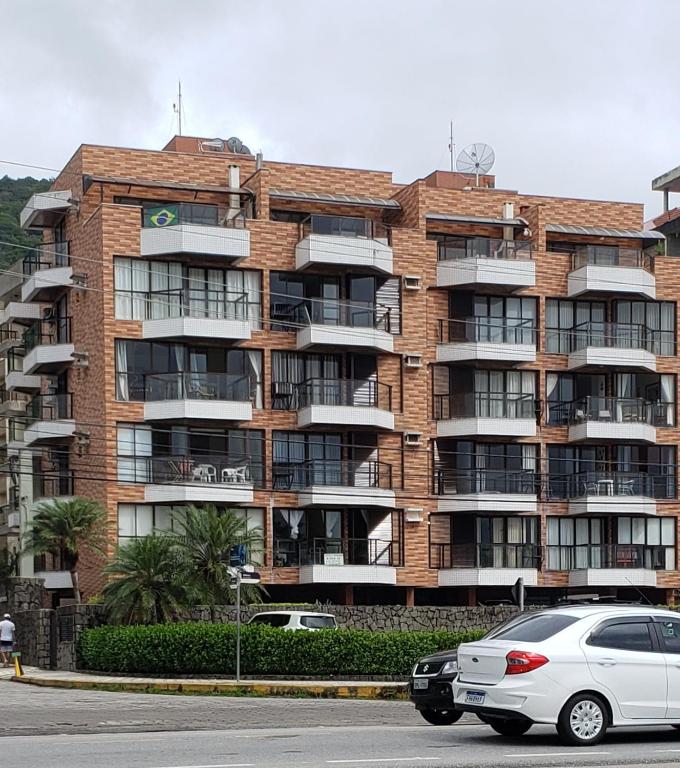  Praia Grande Ubatuba