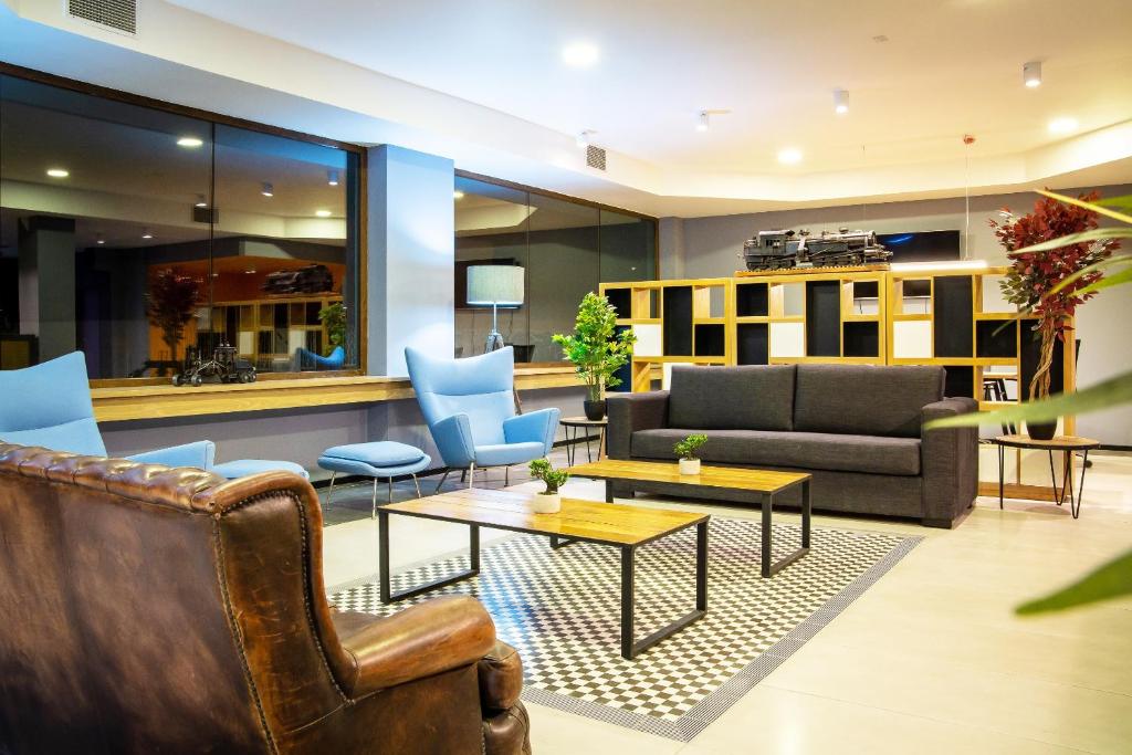 Istumisnurk majutusasutuses Hotel Modular Express Calama