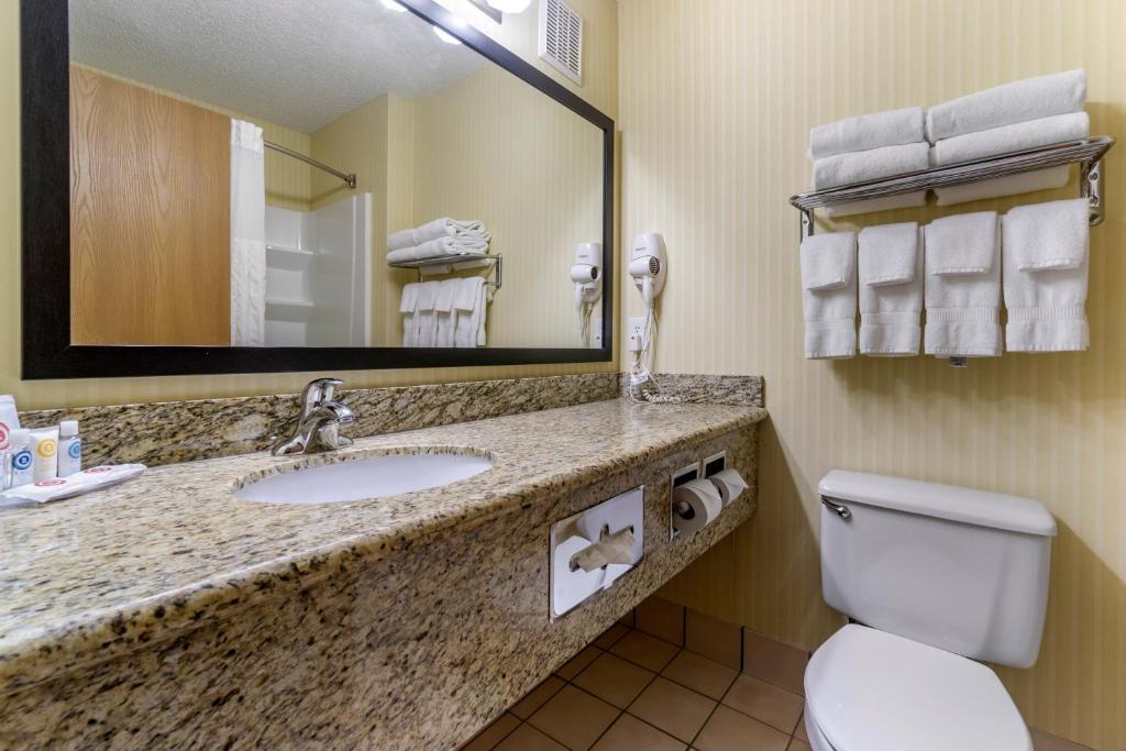 Koupelna v ubytování Comfort Inn & Suites Bothell - Seattle North