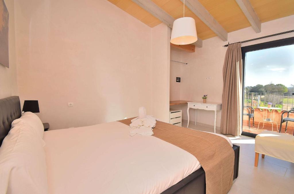 Agroturisme Es Racó De Maria - Double Room With Pool View
