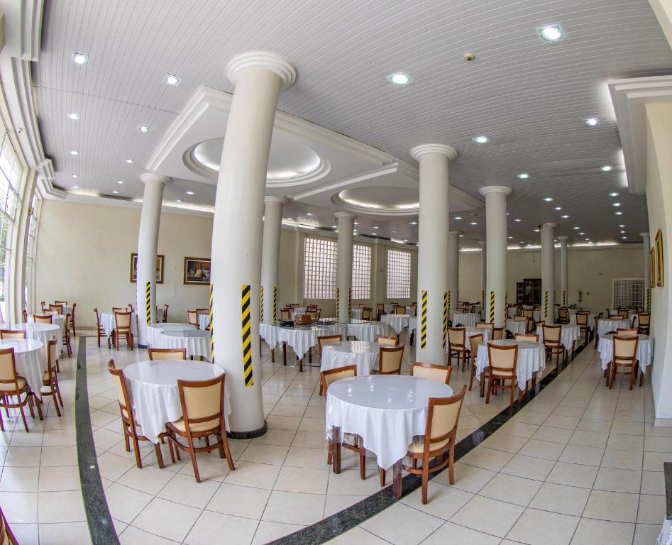  Imperador Hotel
