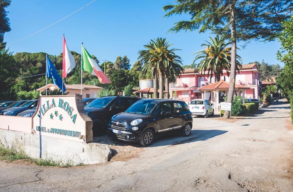 Zdjęcie z galerii obiektu Hotel Villa Rosa w mieście Porto Azzurro