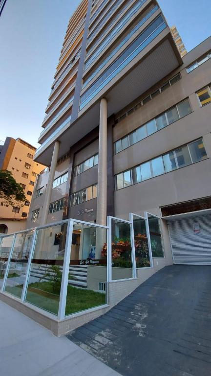  Praia do Morro - Guarapari - Apto 2 Quartos com Internet e Piscina - Edifício Gil Nogueira