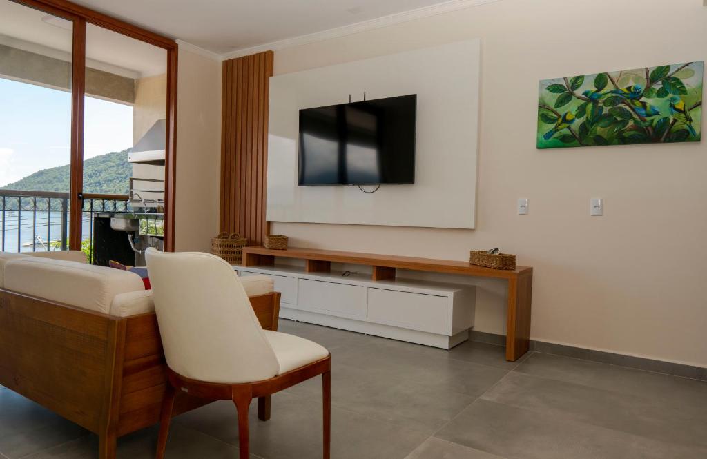  APARTAMENTO DE FRENTE PARA O MAR NA ORLA DO ITAGUA 02