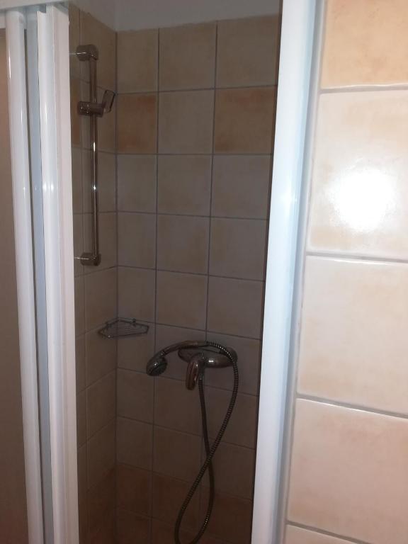 Łazienka w obiekcie Borisz Apartman Zalakaros
